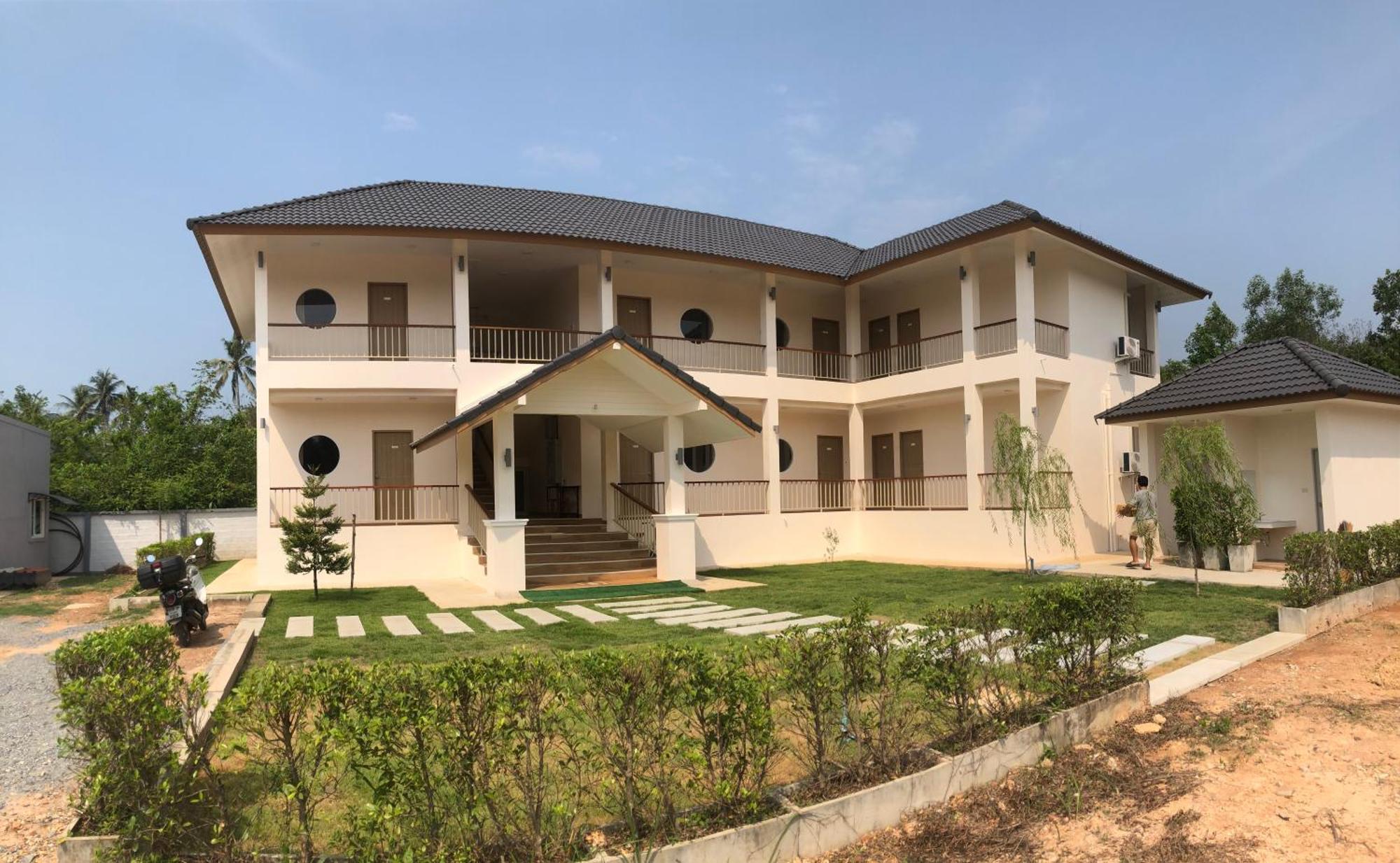 แหลมงอบเฮาส์ Laemngob House别墅 外观 照片